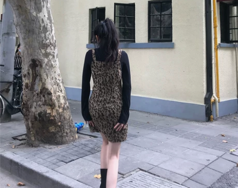 ?JOEYJOY酒一 连衣裙女秋冬设计感小...