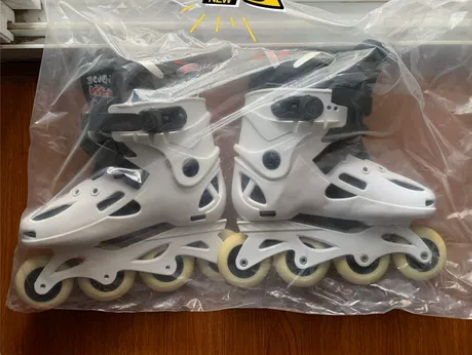 38码直排轮溜冰鞋 全新 感兴趣的话点“我...