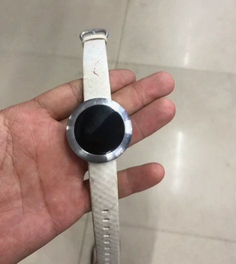 荣耀手环 捡的，没充电器没条件测试好坏。 ...