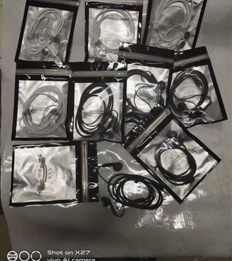 有线耳机电脑耳机9个打包一起出售12元包邮...