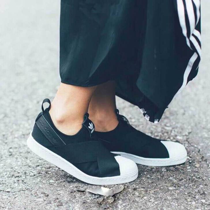 【全新】【全码】阿迪达斯SLIP ON女鞋...