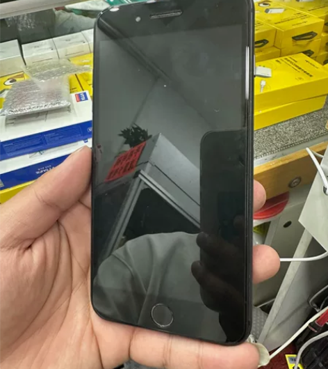 苹果  8 plus  64G   国行 ...