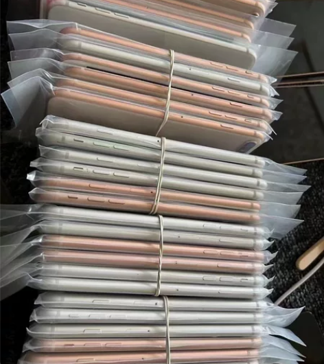 8puls  256g  三网靓单金白色，...