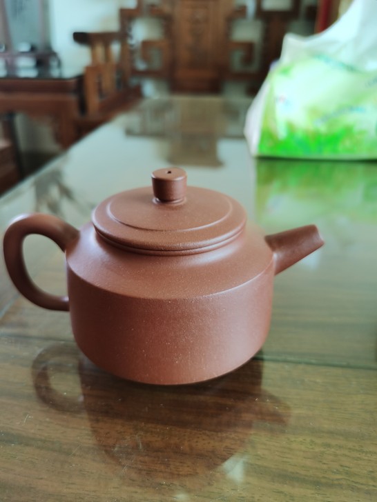 清水泥德钟半手德钟壶。
