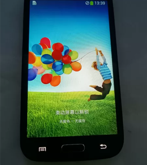 三星GT18558，手机完好，有点掉漆 感...