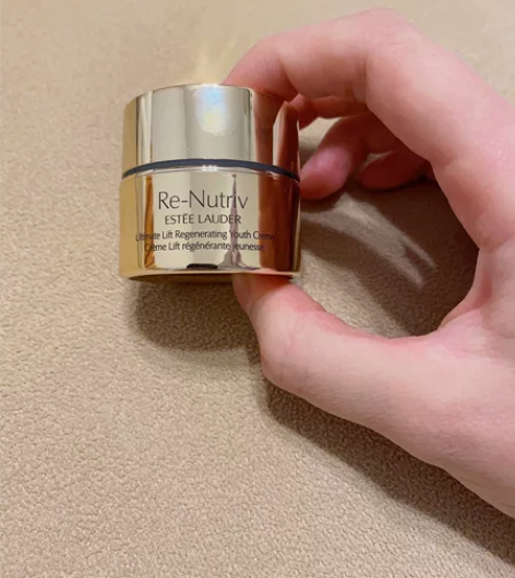 雅诗兰黛智妍面霜 15ml 免税店购入，保...