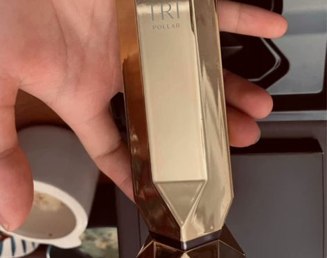初普美容仪 买回来一两个月哦 感兴趣的话点...