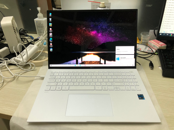 LG gram 2021款16英寸超轻薄窄...