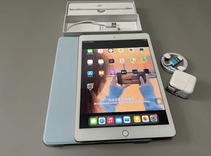 iPad2020新款，苹果iPad8代，1...