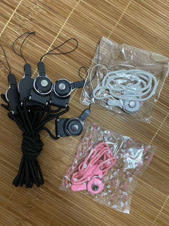 手机挂绳5元/个