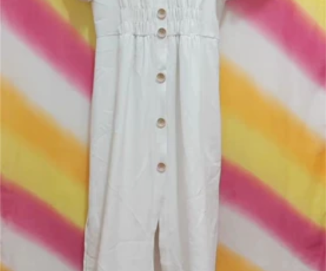 白色连衣裙，全新，包邮吊牌没了！长款 感兴...