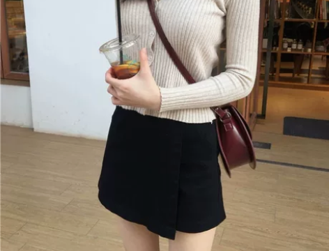 新款韩版夏季女装chic修身高腰a字裤短裤...