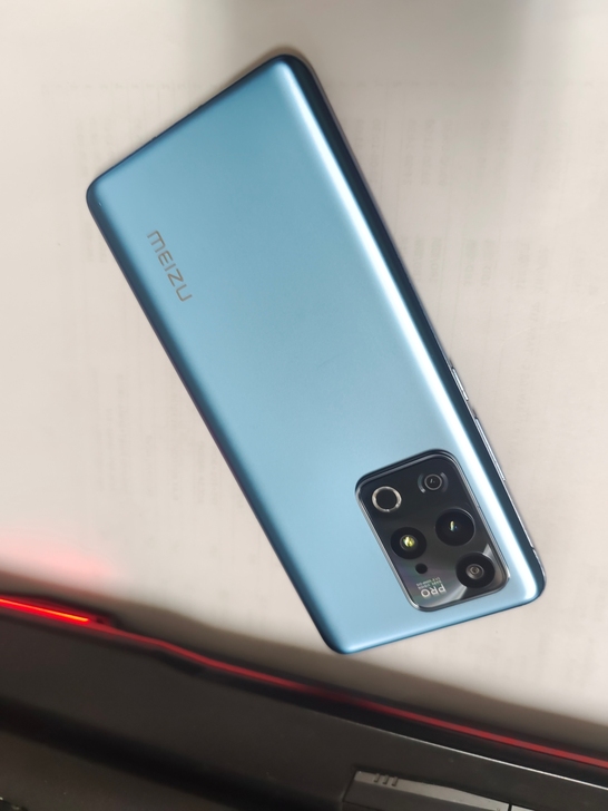 魅族18 pro，8+128，换过外屏，水...