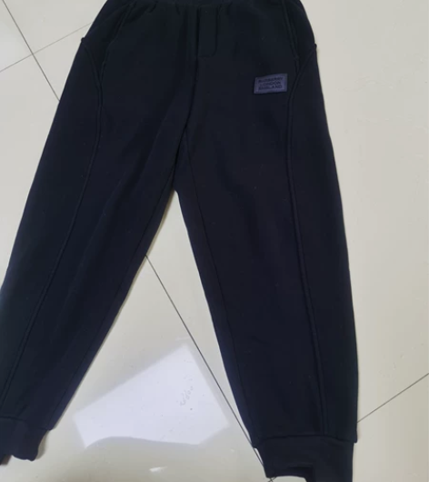 萝卜裤，115斤以下拍，加绒加厚的，很显瘦...