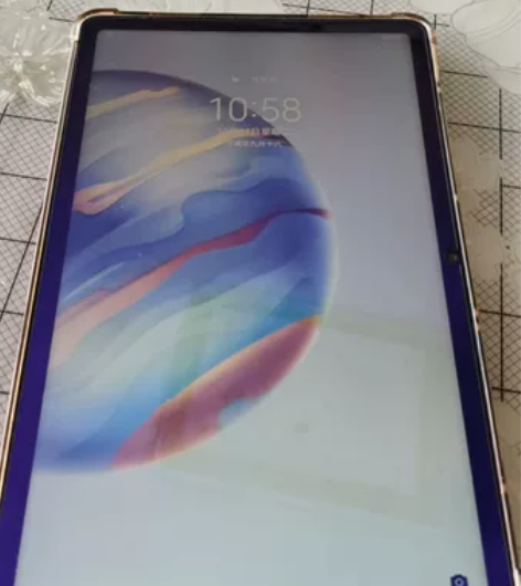 荣耀平板v6，6+64，wifi版，正常使...