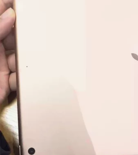 箱说全，包邮：2019款ipad 金色 1...