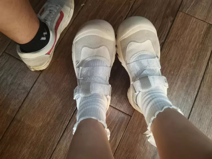 丑萌魔术贴老爹鞋女秋大头鞋ins潮网红休闲...