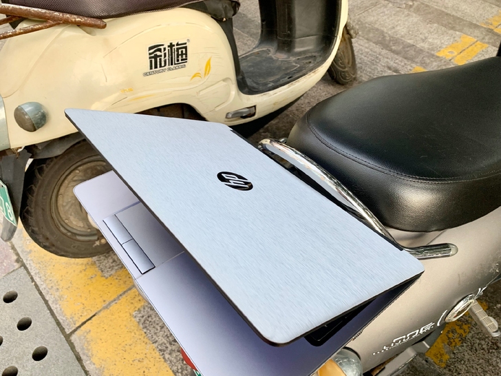 惠普笔记本电脑 15寸 i7处理器 8g内...