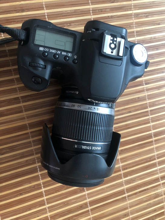 佳能50d单反带18-200is镜头
