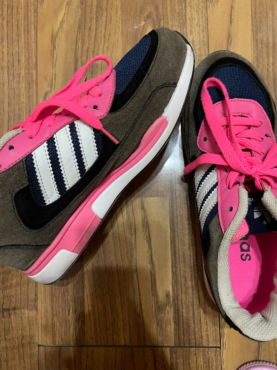 Adidas/阿迪达斯三叶草2021新款男...