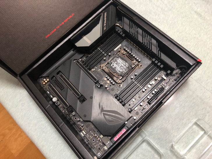 R6eo主板x299华硕rog rampa...