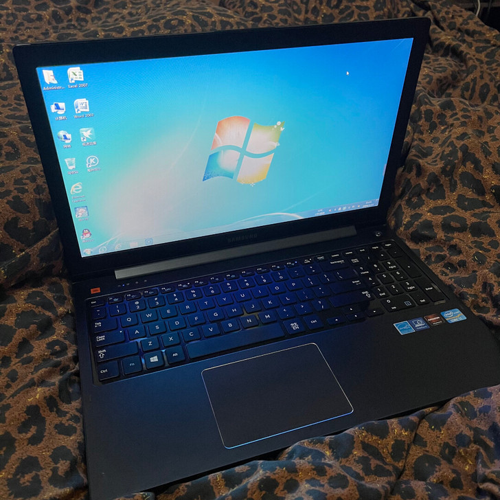 15.5寸三星游戏轻薄本！独显2G！i7处...