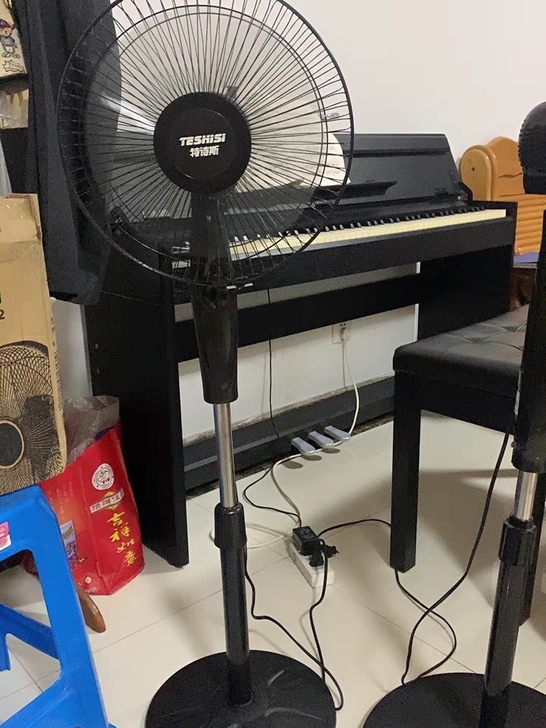 全新包邮电风扇落地扇家用静音风扇大风台式摇...
