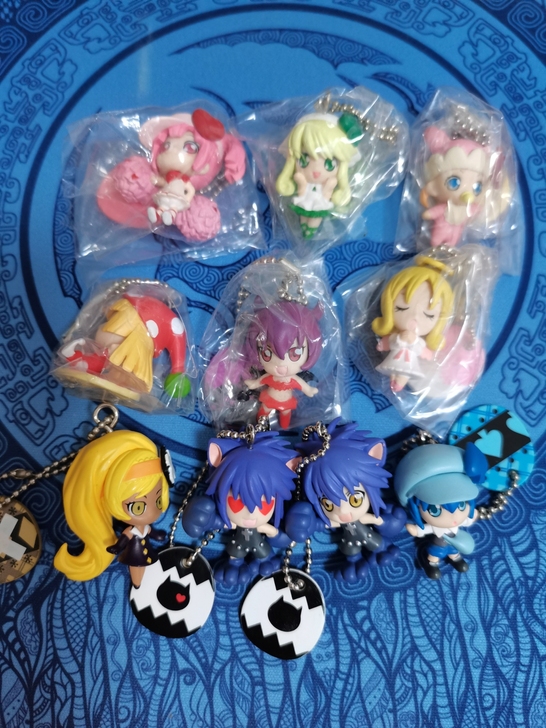 出，守护甜心扭蛋 兰美琪丝阿夜绘琉依琉嘻嘻...