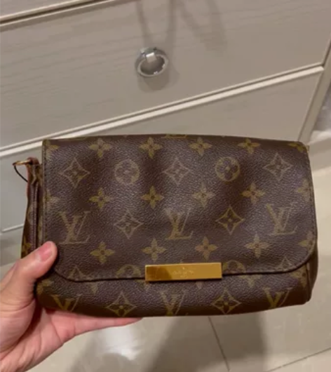 lv挚爱小号，没有大的瑕疵，正常蜜变 感兴...