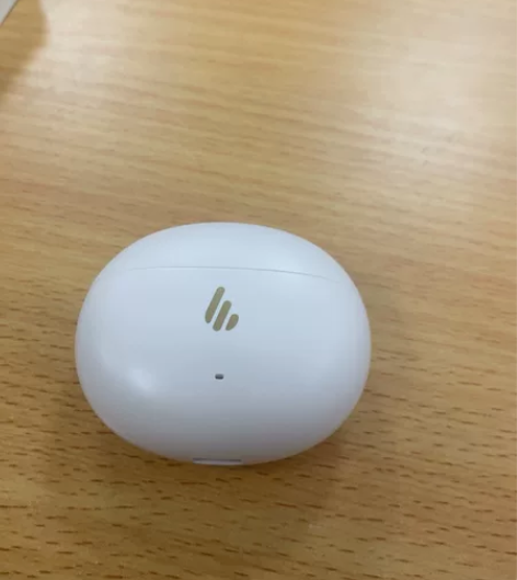 漫步者z1 蓝牙耳机 全新 可小刀全新Ed...