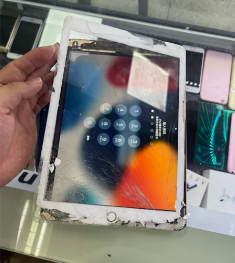 苹果ipad mini4 换外屏 总成 内...