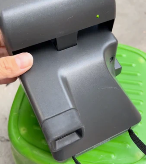 Polaroid one step 相机，...