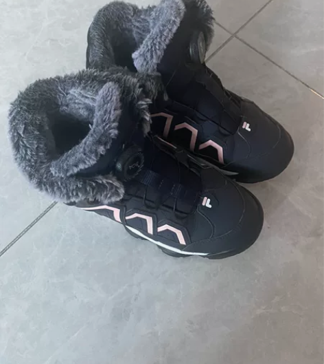 斐乐女童36码棉鞋   就是下图的样子  ...