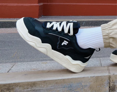 FILA FUSION斐乐潮牌女鞋潮流板鞋...