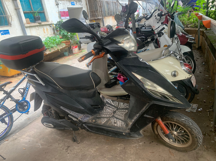 家用电动车，72伏22A，众星战速，可跑6...