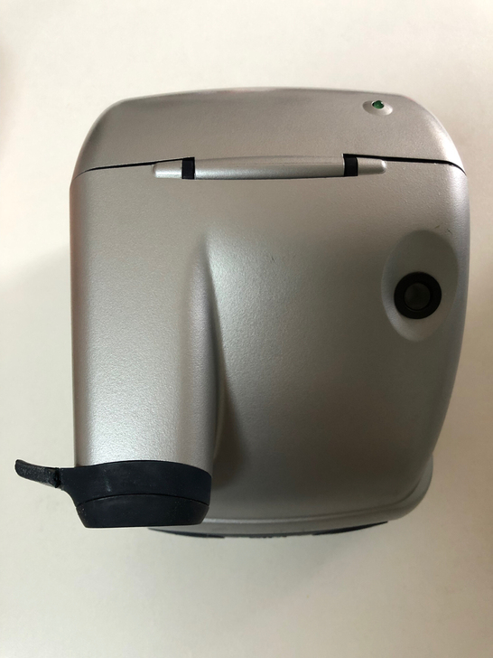 宝丽来相机，不带相纸，需自行购买相纸放入后...