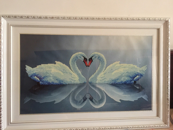 绝美钻石十字绣 白天鹅主题  人工手绣