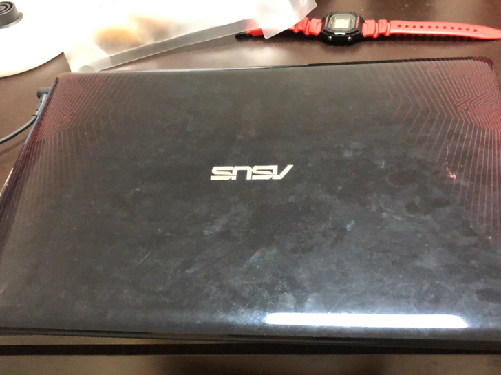 华硕飞行堡垒FX50J ，长期吃灰，，屏幕...