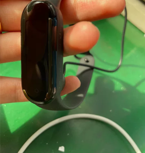 小米手环5，九成新，两个180元包邮 感兴...