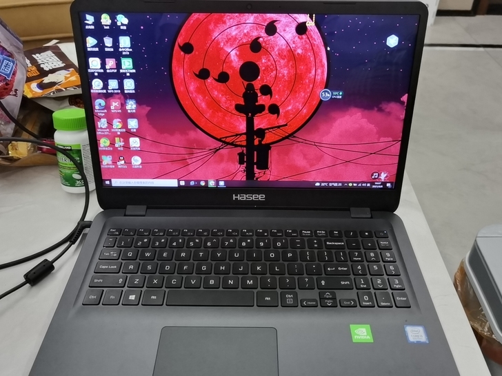 神舟笔记本，i5八代，1050显卡4g，8...