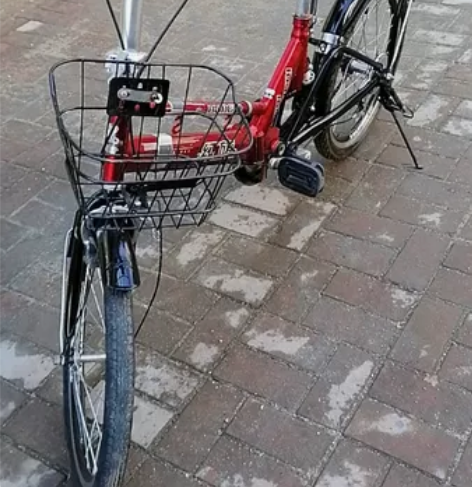 20寸红旗折叠自行车、有需要的朋友联系我，...