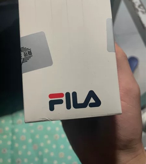 FILA斐乐果冻表时尚大LOGO 潮流运动...