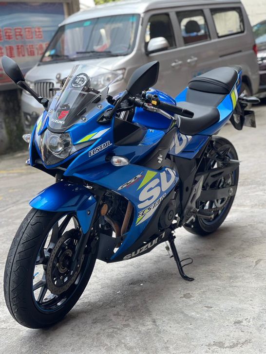 20年铃木gsx250,高配带ABS,真实...