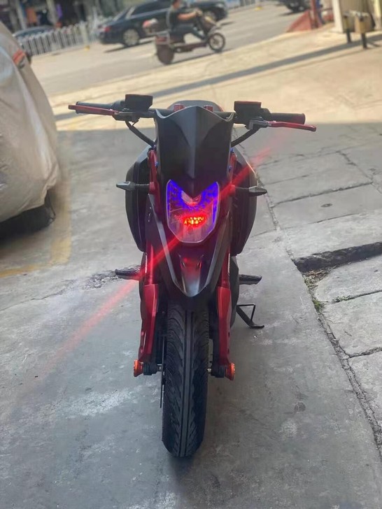 9成新小猴子m5，7220电池，直把龙头，...