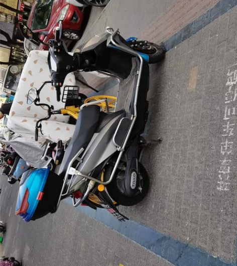 台铃电动车72V32AN的，电池是10月1...