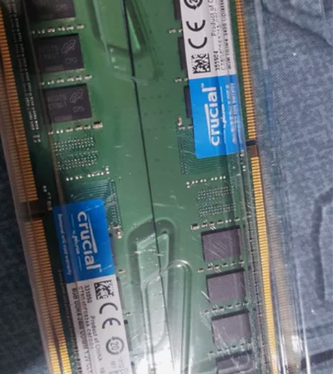 自用镁光 DDR4 2400MHz内存 1...