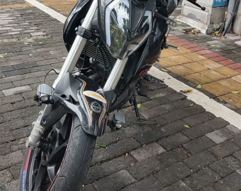 贝纳利小迅龙150s 感兴趣的话点“我想要...