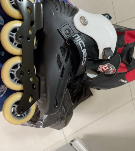 米高旱冰鞋41码9成新 9成新，穿过几次，...