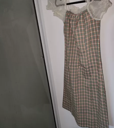 一个中性风元素的衣服 感兴趣的话点“我想要...