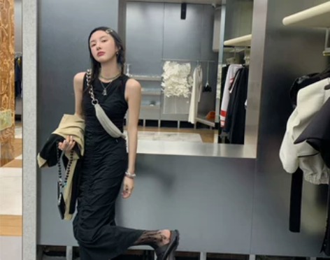 MONA法式温柔风小个子显瘦连衣裙长款短款...